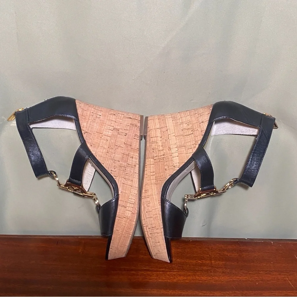 Michael Kors Hayden MK Logo Wedge Leather 4” Sandals Shoes Heels size 7M